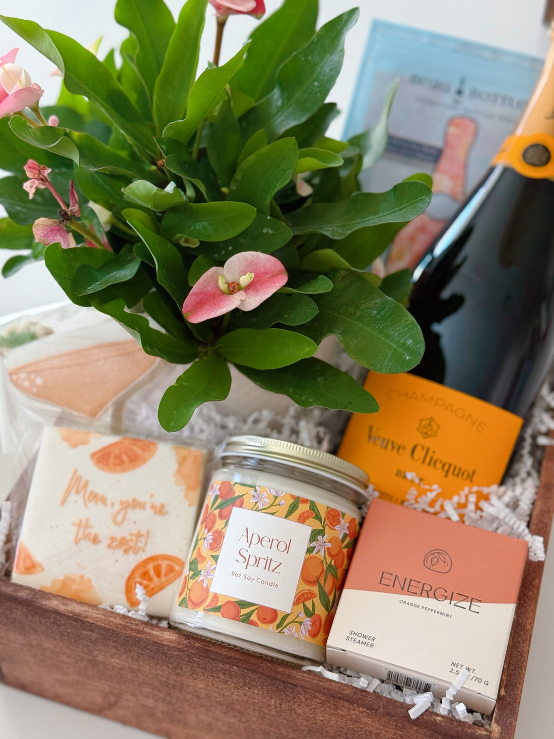 All about the Veuve